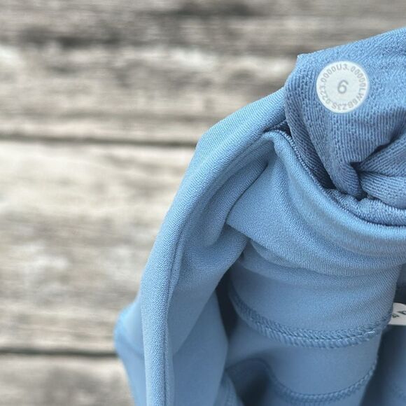 Lululemon Groove Super-High-Rise Crop 23" Nulu Utility Blue size 6 NWT - Picture 4 of 4